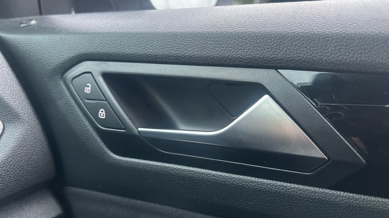 2021 Volkswagen T-Roc 1.5 TSI EVO Black Edition 5dr DSG Petrol Hatchback Hatchback Petrol Automatic