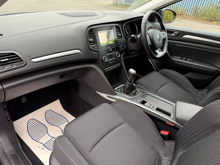 2019 Renault Megane 1.3 TCe Iconic Hatchback 5dr Petrol Manual Euro 6 (s/s) (140 ps) Hatchback Pe...