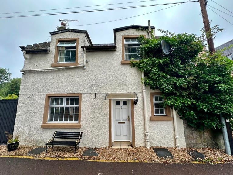 image for A LOVELY 4 BEDROOM COTTAGE IN POLLOKSHIELDS 