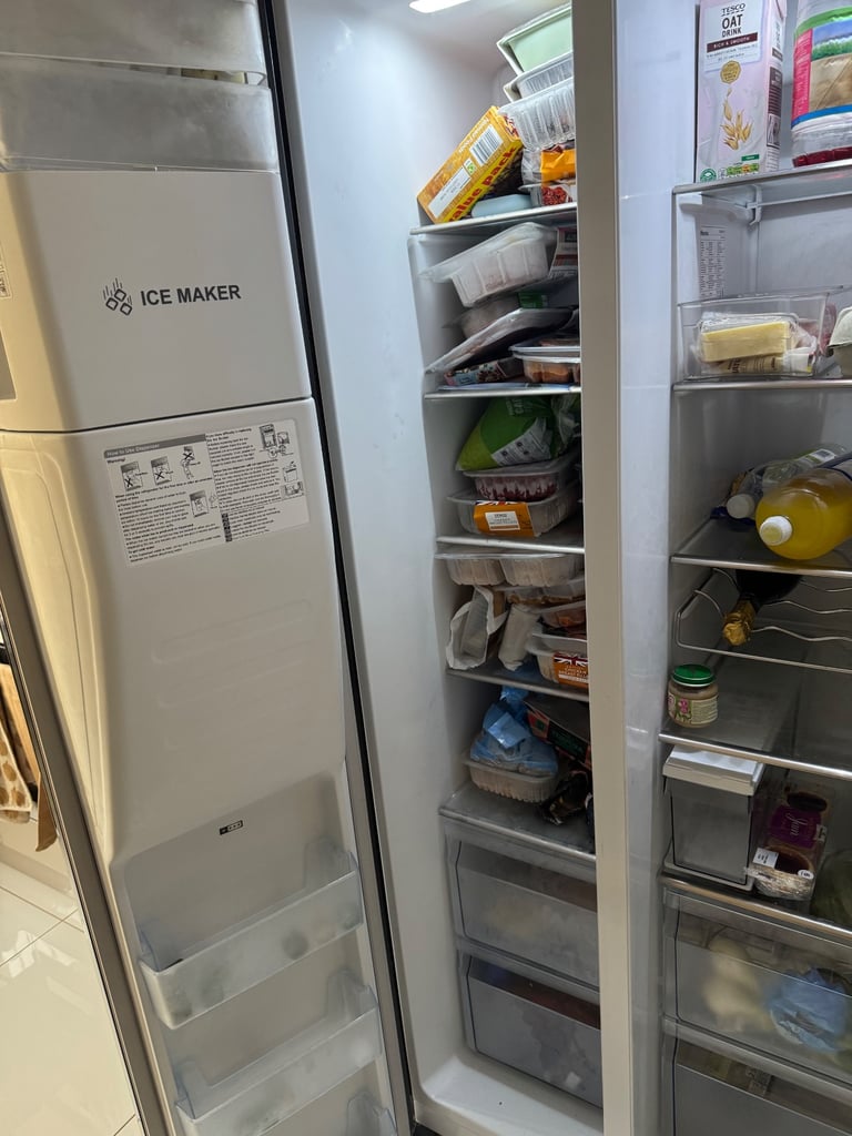 Hisense American fridge freezer 