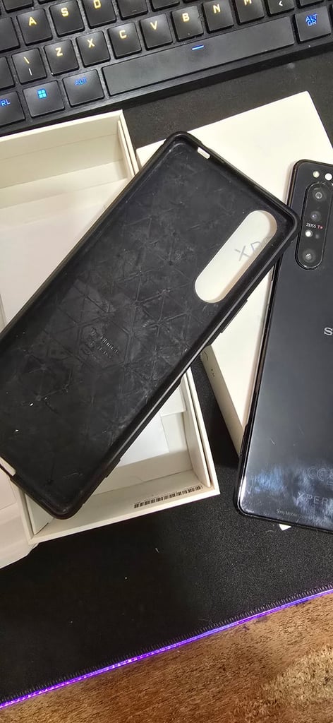 Sony Xperia 1 II Smart phone 6.5 inch SUPER Oled screen