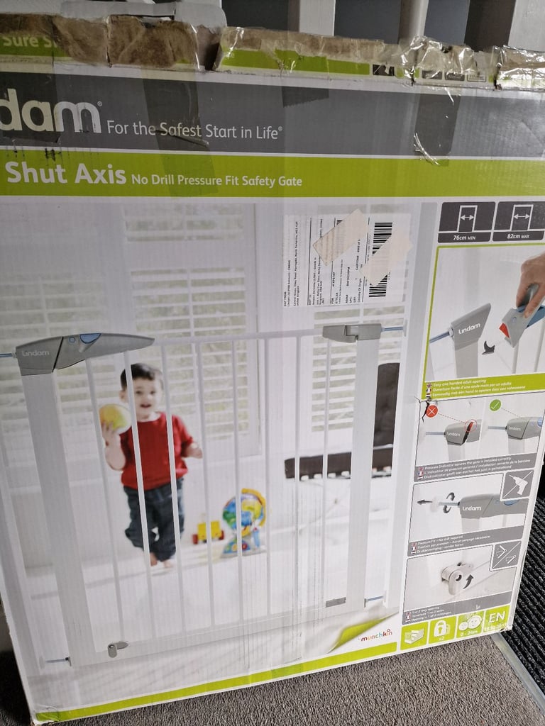 Lindam baby safe gate + 7cm extension