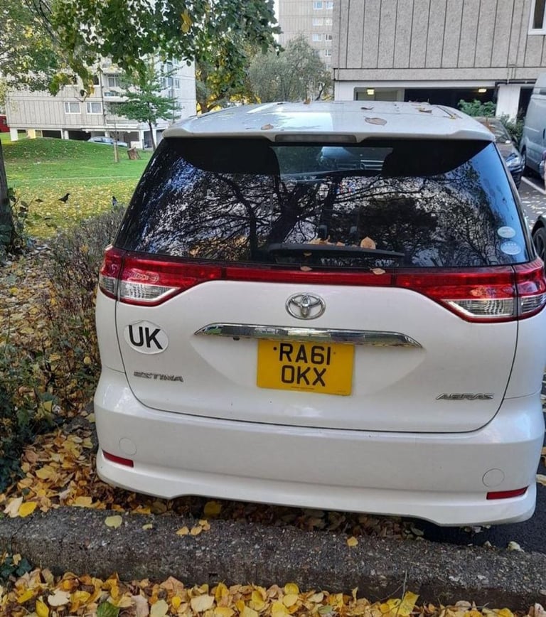 Toyota Estima in Aldershot GU12