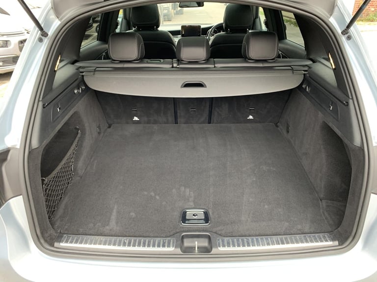 2016 Mercedes-Benz GLC 2.1 GLC220d AMG Line (Premium) SUV 5dr Diesel G-Tronic 4MATIC Euro 6 (s/s)...