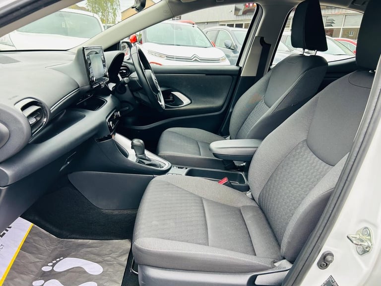 2022 Toyota Yaris 1.5 VVT-h Icon E-CVT Euro 6 (s/s) 5dr HATCHBACK Petrol/Electric Hybrid Automatic