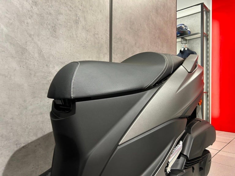 2025 Yamaha Tricity 125 - ONLY 292 MILES!