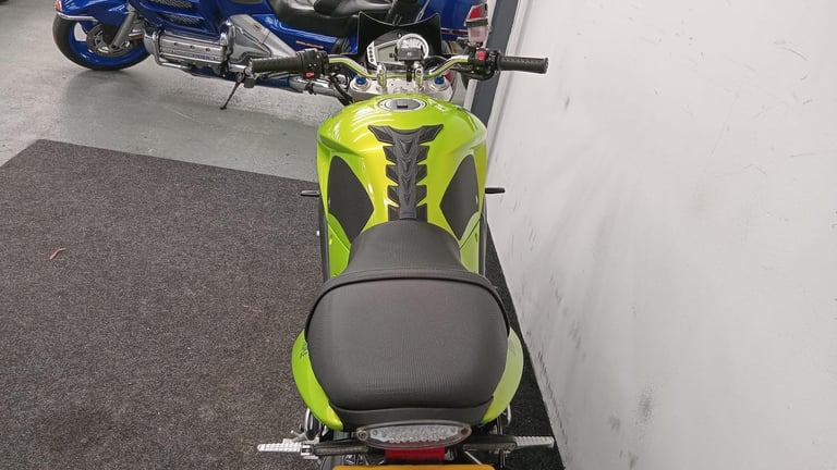 TRIUMPH SPEED TRIPLE 1050 ** 12 MONTH MOT - LOW MILLAGE - SP ENGINERING ** 