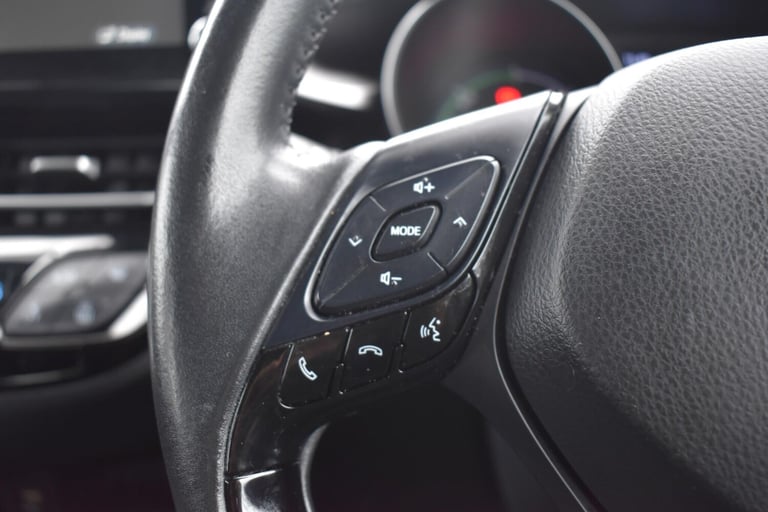 2020 Toyota C-HR 1.8 VVT-h Icon CVT Euro 6 (s/s) 5dr HATCHBACK Petrol/Electric Hybrid Automatic