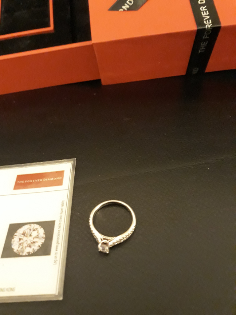 diamond ring platinum 75.