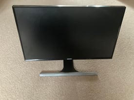 Samsung 24” Business Monitor (S24D590L)