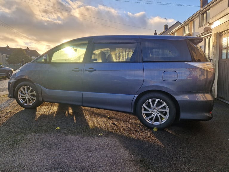 Toyota, 2012, 2400 (cc)