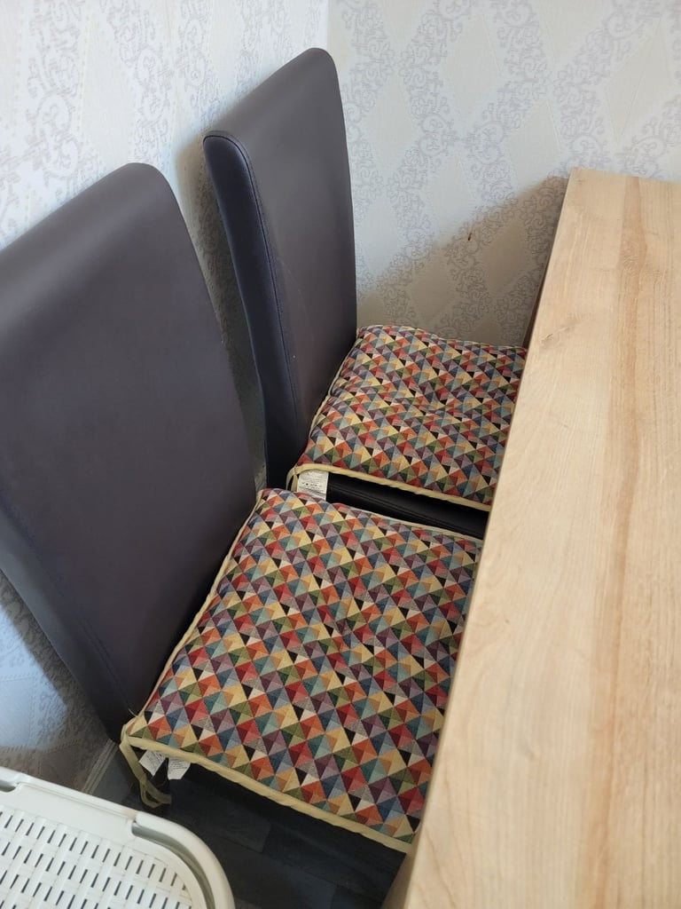 4 seater Kitchen Dinning Table