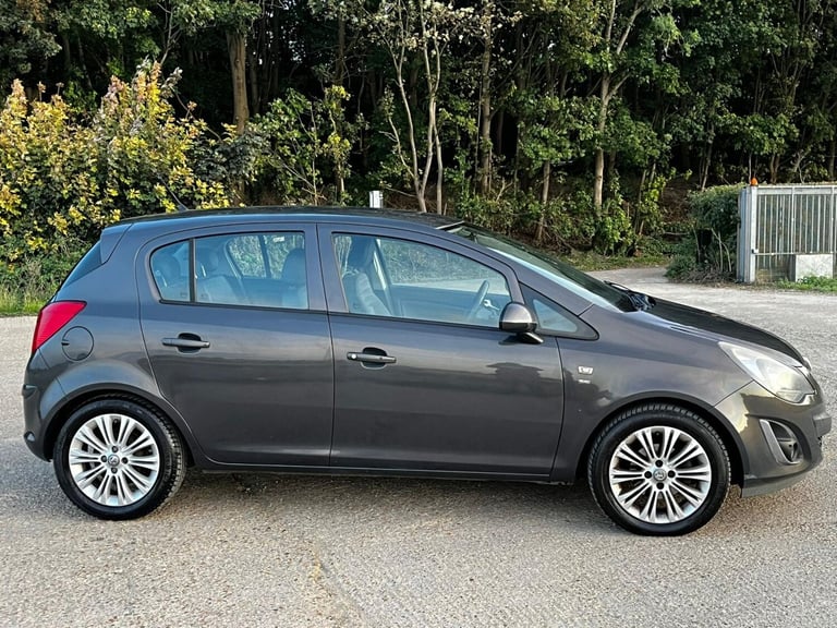 2014 Vauxhall Corsa 1.2 SE 5dr HATCHBACK PETROL Manual