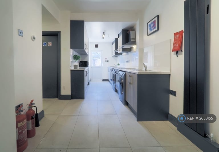 1 bedroom in Greenhill Road, Harrow, HA1 (#2653155)