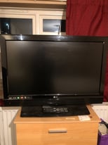 LG 40inch tv with remote very good condition