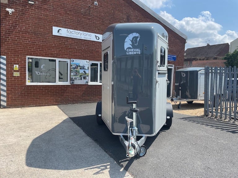 Cheval Liberte Touring Country 2 horse trailer with tack room, Brand New, £6800 + VAT