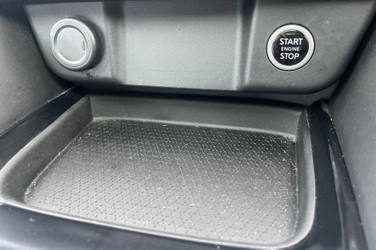 2021 Nissan Qashqai 1.3 DiG-T MH N-Connecta [Glass Roof] 5dr Manual Hatchback Petrol Manual