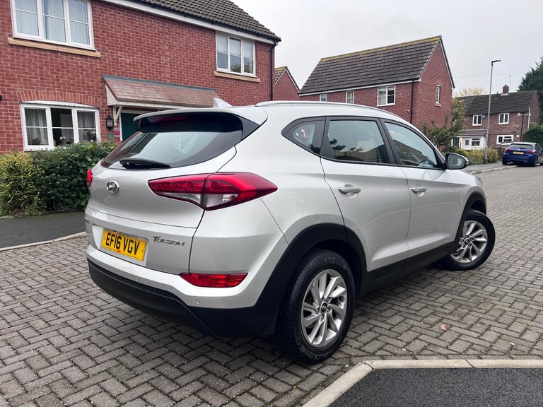 Hyundai, TUCSON, Estate, 2016, Manual, 1685 (cc), 5 doors