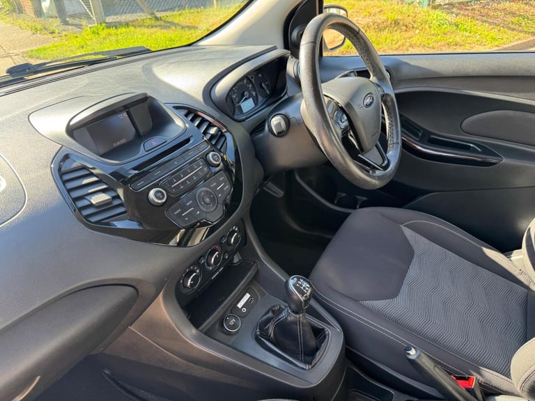 2017 Ford Ka+ 1.2 Ti-VCT Zetec Euro 6 5dr HATCHBACK Petrol Manual