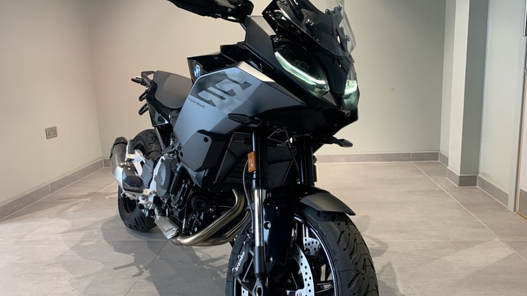 image for 2025 BMW F900 F900 XR (20MY) ROADSTER PETROL Manual