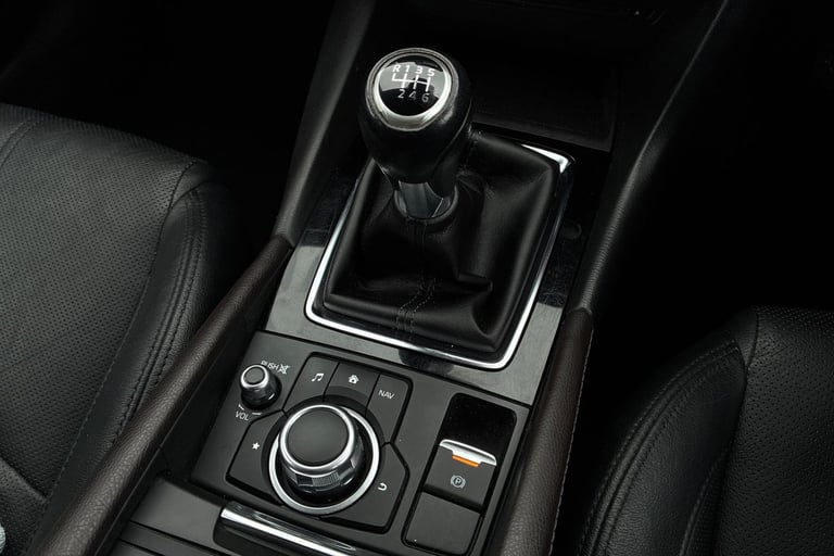 2017 Mazda Mazda3 62491 Hatchback Petrol Manual