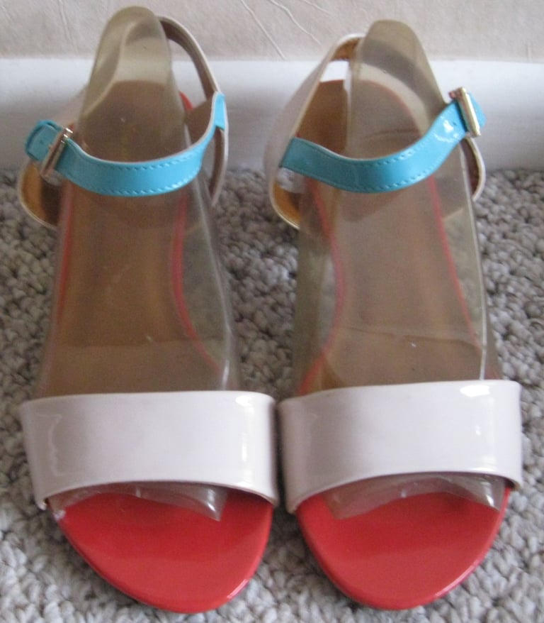 Ladies shoes and Trainers,  size 4.5 and 5, mostly NEW or hardly worn. £4 - £10 per pair.