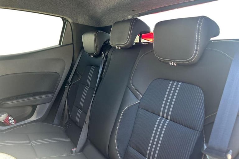 2023 Renault Clio 1.6 E-TECH full hybrid 145 Engineered 5dr Auto Automatic Hatchback Hybrid Autom...