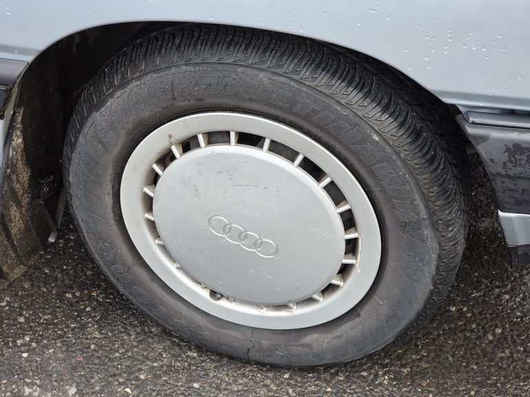 1990 Audi 100 2.3E 4dr SALOON Petrol Manual