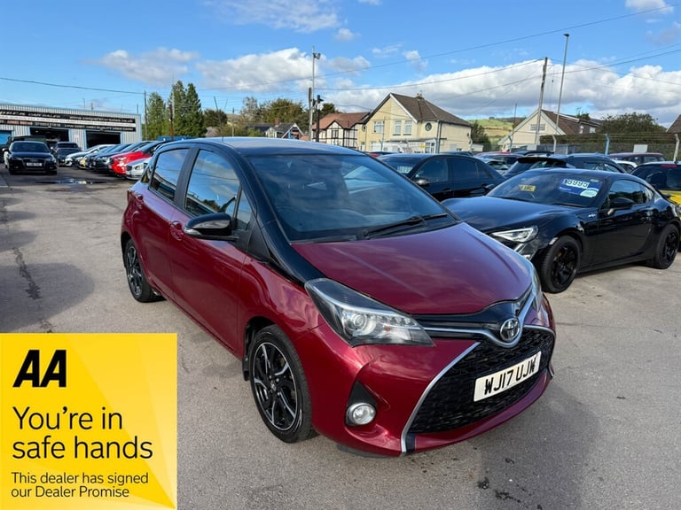 image for 2017 Toyota Yaris 1.33 VVT-i Design 5dr HATCHBACK PETROL Manual