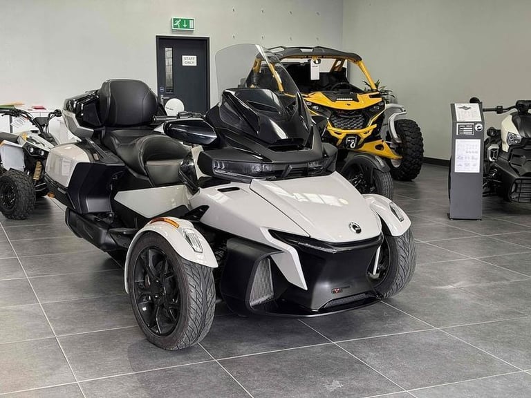 Can-Am Spyder RT 1330