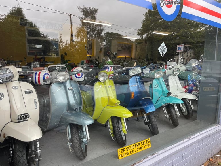 Vespa PX150 PIAGGIO 66 plate 585 mls 