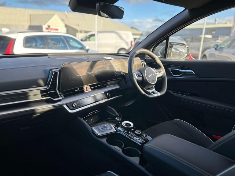 2025 Kia Sportage 1.6 T-GDi 13.8kWh GT-Line SUV 5dr Petrol Plug-in Hybrid Auto AWD Euro 6 (s/ EST...