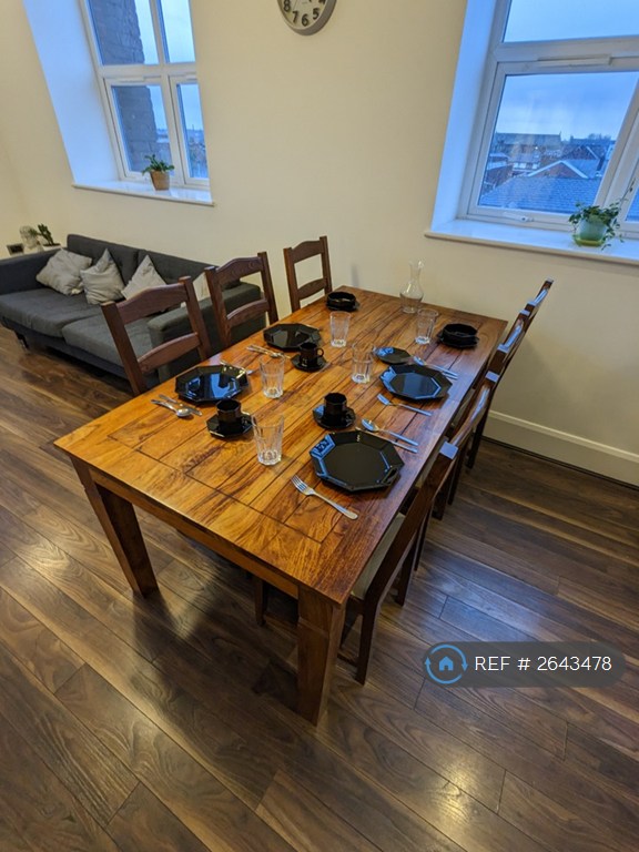 2 bedroom flat in Atlas Mill, Bolton, BL1 (2 bed) (#2643478)