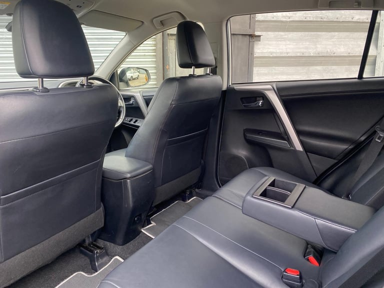 2017 66 REG TOYOTA RAV4 EXCEL 2.0TDi DAMAGED REPAIRABLE SALVAGE