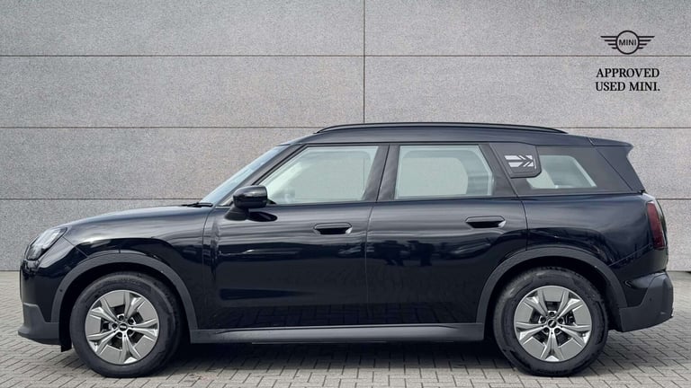 2024 MINI Countryman 150kW E Classic 66kWh 5dr Auto Hatchback Electric Automatic