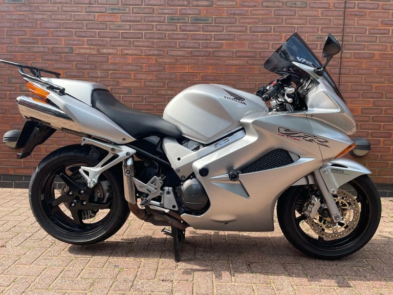 image for 2002 - HONDA VFR800F - VFR - SILVER - ABS - V TEC 