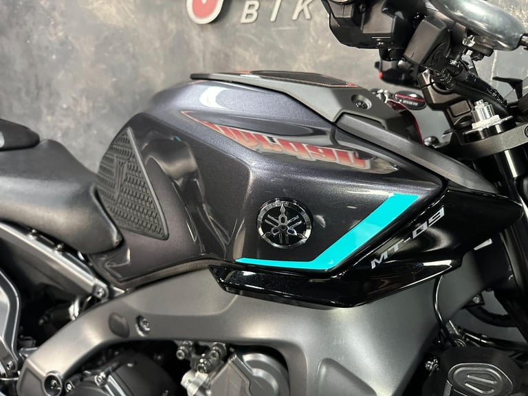 2024 Yamaha MT-09 900 Hyper-naked Euro 5