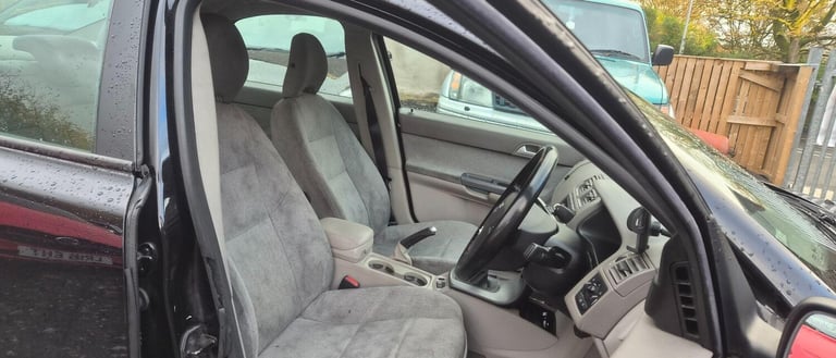 Volvo S40 1.6 S 4dr Petrol Manual - Image 11