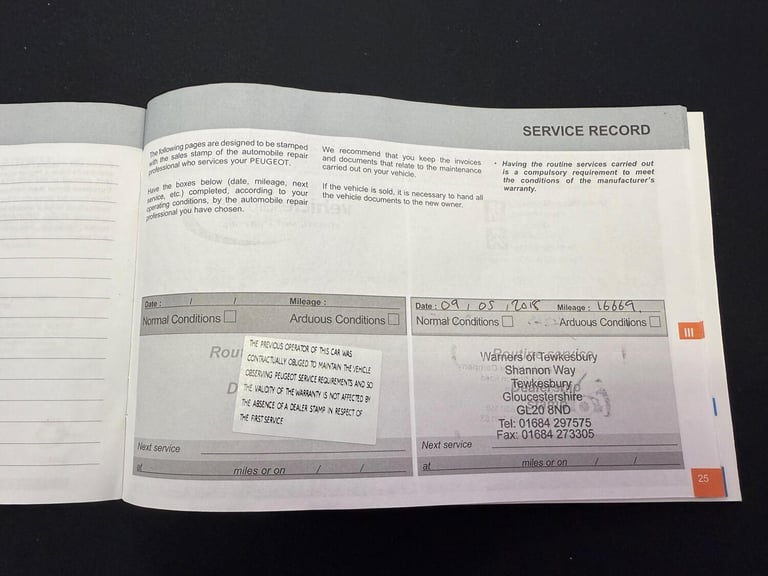 2017 Peugeot 208 1.2 Puretech Allure PETROL/MANUAL/5-DR