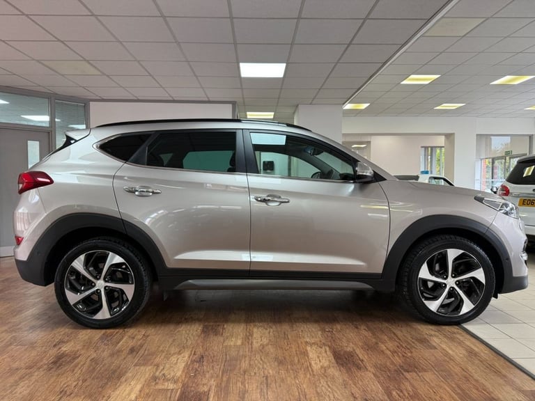 2017 Hyundai TUCSON 2.0 CRDi Premium SE SUV 5dr Diesel Auto 4WD Euro 6 (136 ps) ESTATE Diesel Aut...