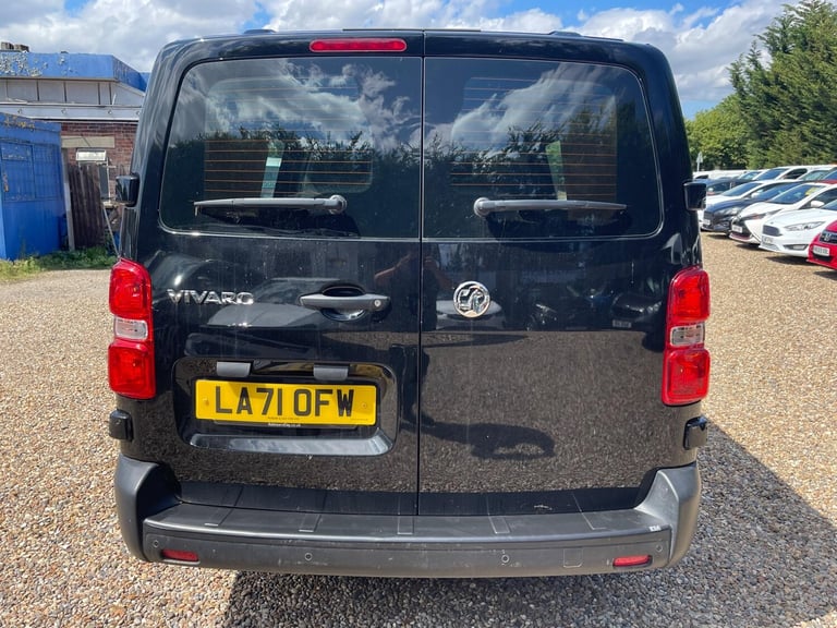 2021 Vauxhall Vivaro 2.0 Turbo D 3100 Dynamic Auto L2 H1 Euro 6 (s/s) 6dr PANEL VAN Diesel Automatic