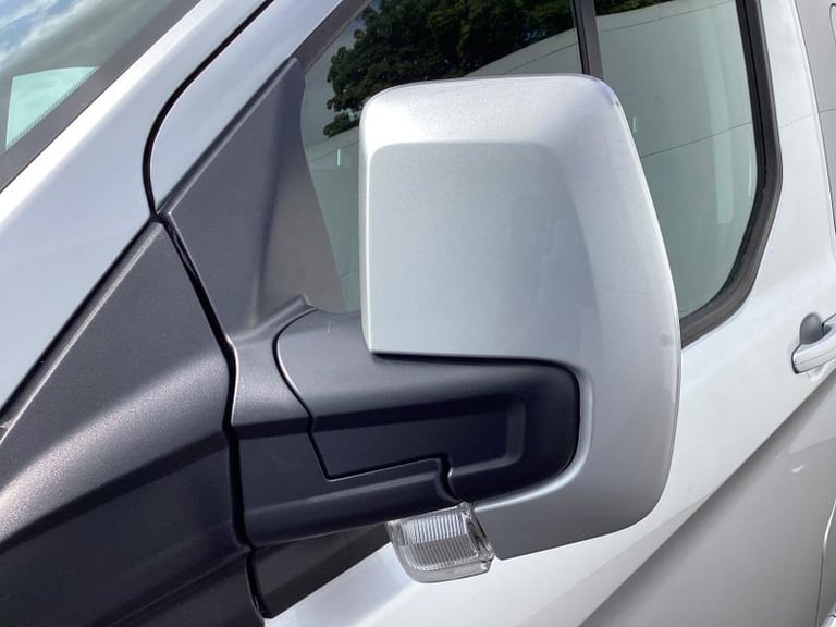 2021 Ford Transit Custom 2.0 320 EcoBlue Limited Crew Van Double Cab 5dr Diesel Auto L2 H1 Euro 6...