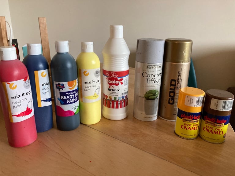 image for Paint bottles, Spray paint, Enamel paint