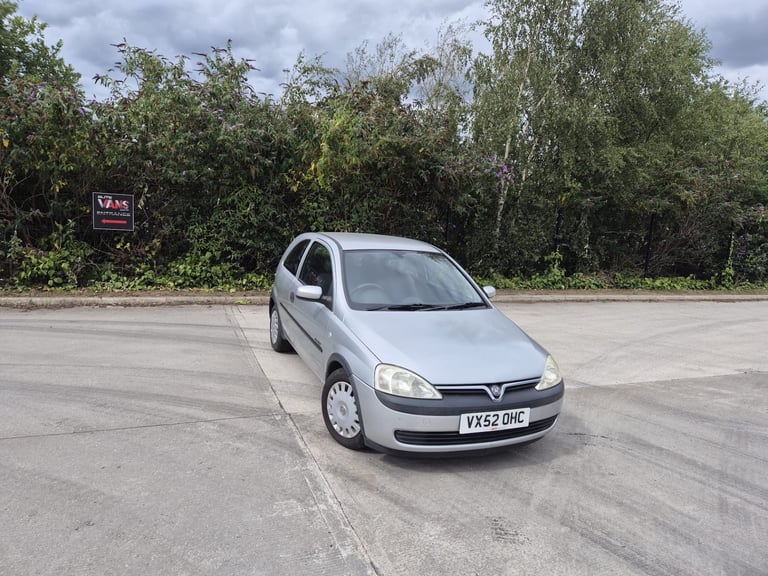 2002 Vauxhall Corsa 1.2i 16V Comfort 3dr HATCHBACK Petrol Manual
