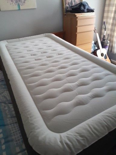 image for Dreams inflatable single bed