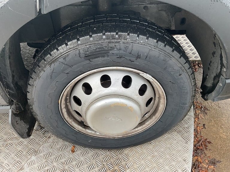 2019 Ford Transit 460 EcoBlue Leader 17 Seat Minibus Minibus Diesel Manual