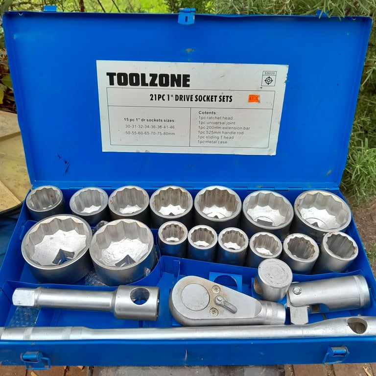 image for 1 inch drive large socket set