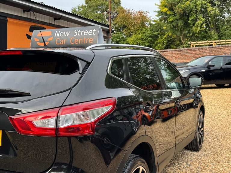 2015 Nissan Qashqai 1.6 DIG-T Tekna 2WD Euro 6 (s/s) 5dr HATCHBACK Petrol Manual