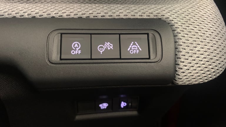 2025 Citroen C3 1.2 Turbo PLUS Hatchback 5dr Petrol Manual Euro 6 (s/s) (100 ps) Hatchback Petrol...