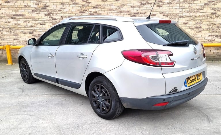image for £35 Tax Cheap Renault Megane 1.5 DCI Low Insurance Full Service History (QASHQAI TOURAN VAN ASTRA)